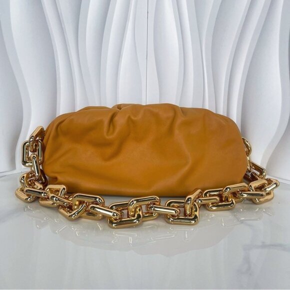 Bottega Veneta Chain Pouch Caramel Leather Bag - Picture 1 of 11